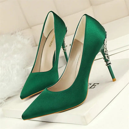 Scarpin Salto Alto Fino