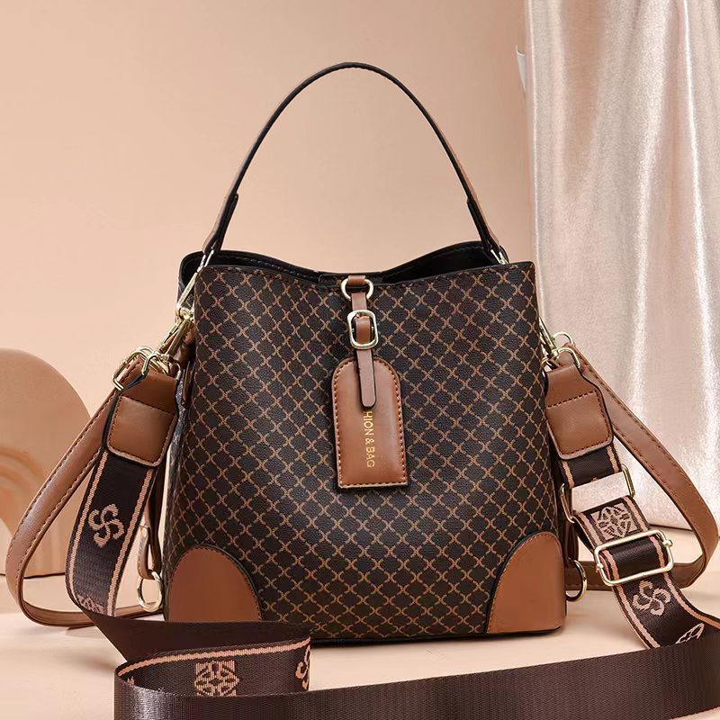 Bolsa de Couro Feminina - Encantária Saint Stillus