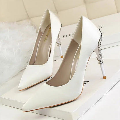 Scarpin Salto Alto Fino